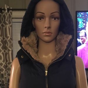 Love Tree Navy small faux fur collar vest